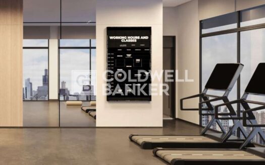 Waterfront Living | High Floor | Attractive Return