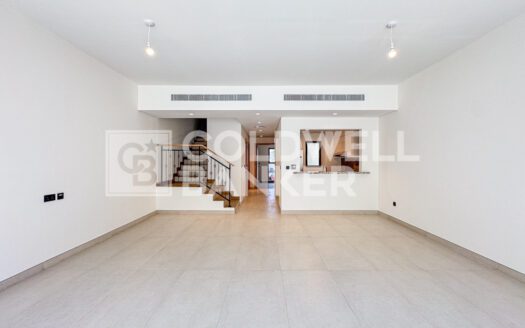 End Unit | Largest Layout | Motivated Seller