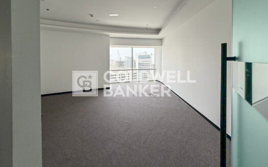 Chiller Free | Prime Location | Near to Metro
