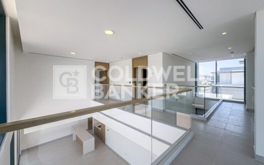 Corner End Unit | Big Plot | Brand New