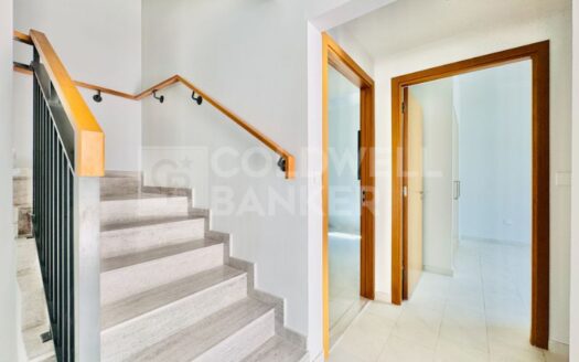 Spacious Villa | Tenanted | La Rosa 5