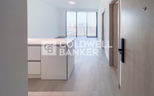 Community View | Middle Floor | Vacant