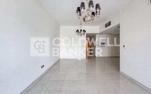 Well Maintained 2BR | Vacant | Community View