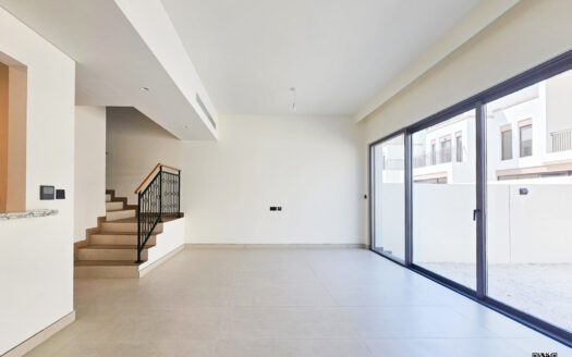 4BR-TH Single Row | Brand New | Community View