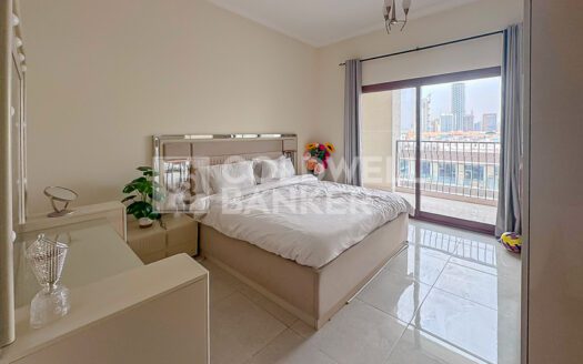 Fully Furnished | Multiple Cheque | Vacant