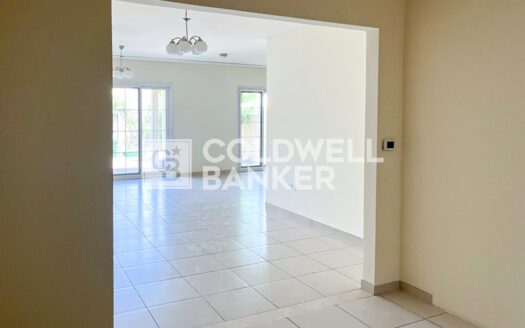 Vacant | Corner Unit | 3BR Villa