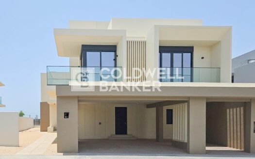 Private Pool | Elevated | G+2 Layout