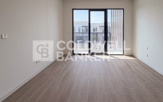 Pool Facing | Vastu-Compliant | Corner Unit