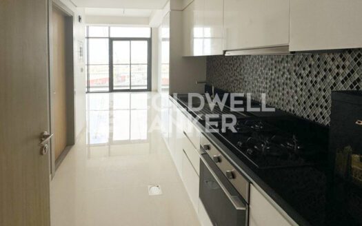 Modern Studio | Prime Location | Business Bay