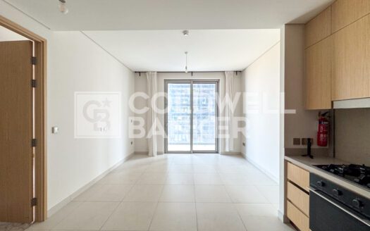 Vacant | Branded Unit by Vida | Top Floor