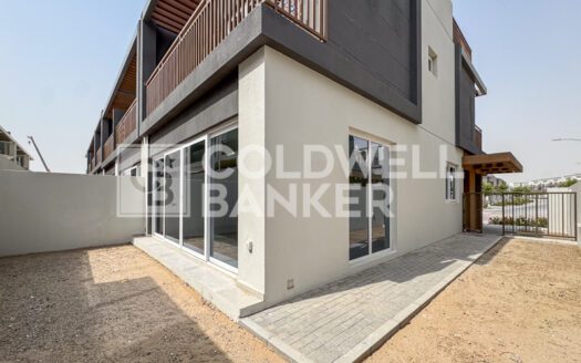 Corner Unit | Brand New | Study Room