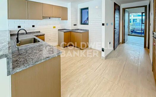Ready To Move | 4 Cheques | Hot Deal