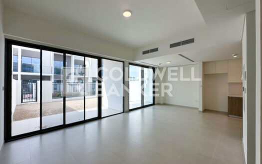 Brand new | Open Layout | Golden Beach