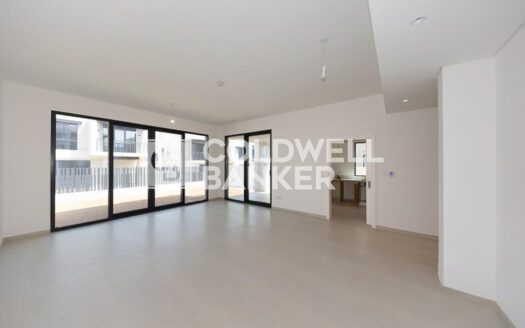 Single Row | Internal | Close to Pool