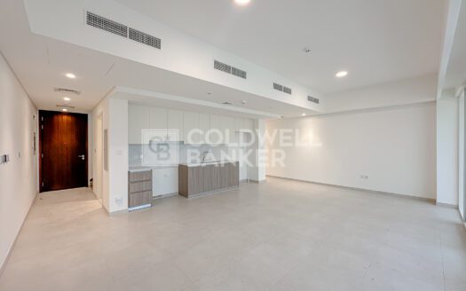 Single Row | Vacant | Large Layout