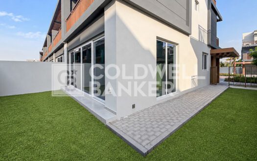 Prime Road Facing | Corner Unit | Single Row