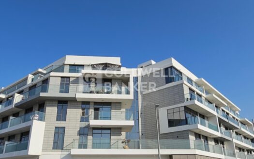 Vacant | Open View | Middle Floor