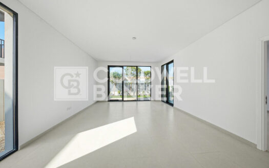 Landscaped | Close to Park | End Corner