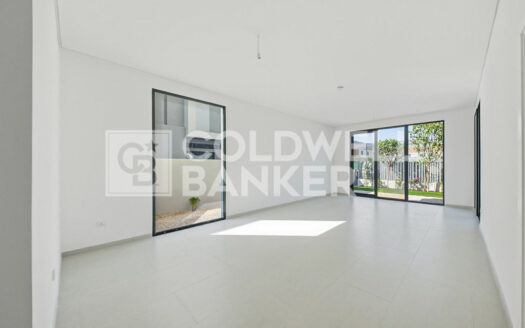 Landscaped | Close to Park | End Corner