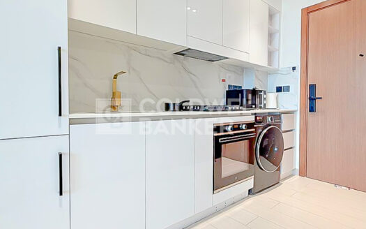 Furnished | Upto 6 Cheques | Near Mall