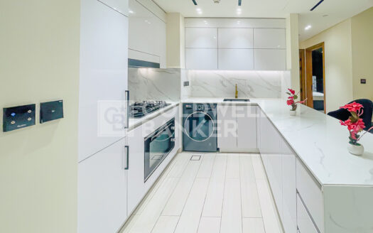 Spacious | Fully Furnished | Flexible Chq