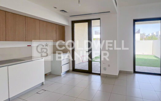 Vacant | 3BR+Maidroom | Community View