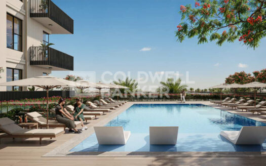 Spacious 1BR | Upgraded Interior | Pool View
