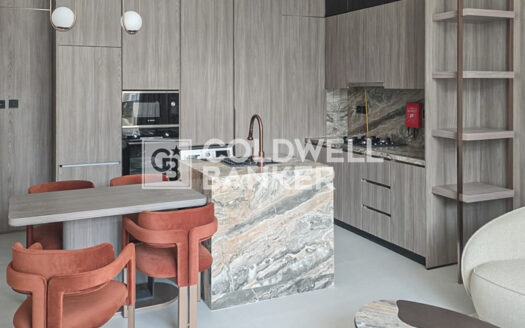 Big Space | Multiple Cheques | Prime Location