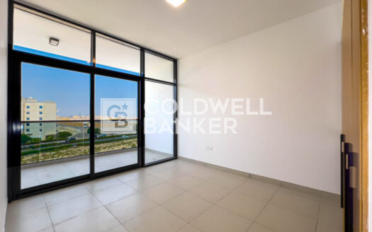 Vacant 2BR | Unfurnished | Community View