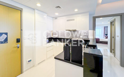 Five-Star Living on Sheikh Zayed Road | High-Floor