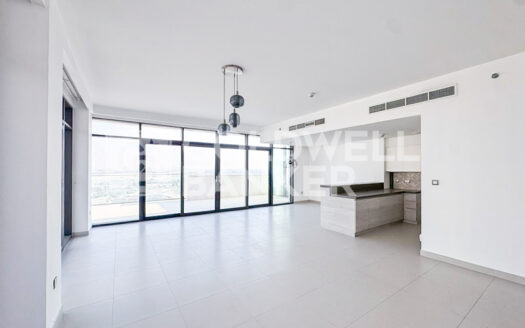 Corner Unit | Biggest 2-Bed in Cove | High Floor