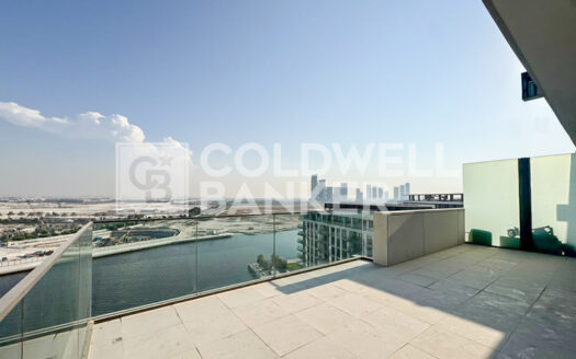 Corner Unit | Biggest 2-Bed in Cove | High Floor
