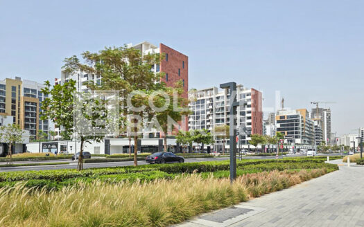 Vacant | Retail Space | Visible & Accessible
