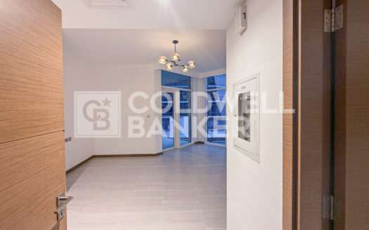 Vacant | Pool view | Modern Unit